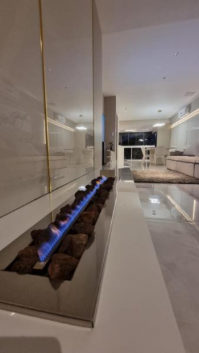 Apartamento completo na praia brava
